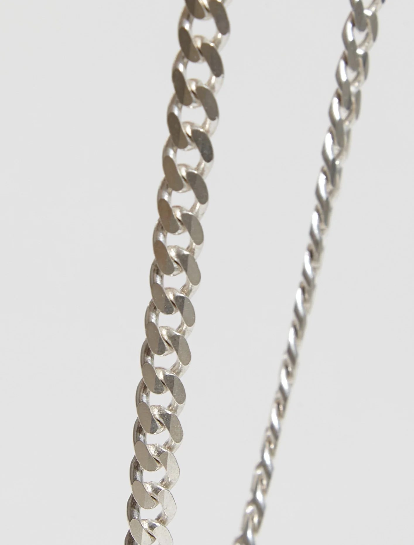 24g Sterling Silver (925) Medium Chain Link Necklace - Image 3