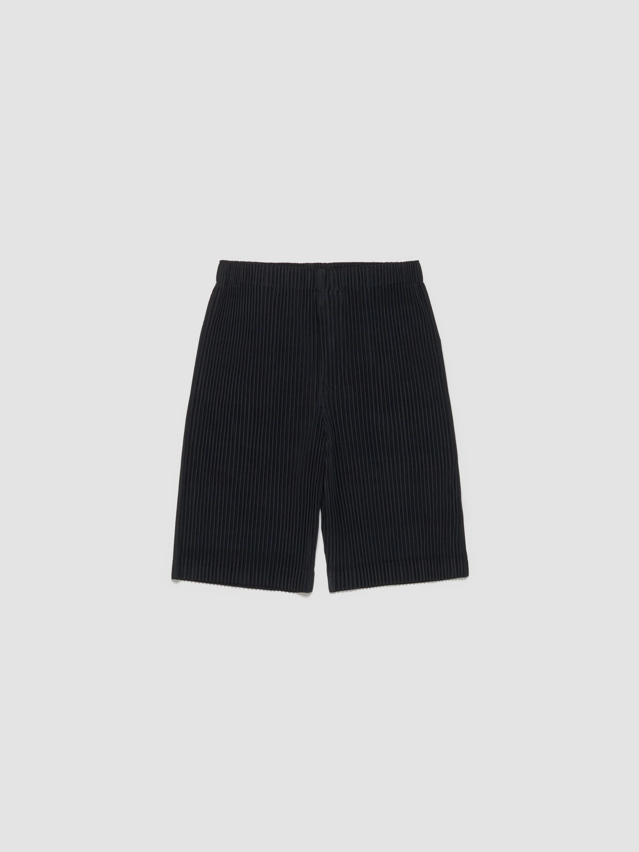 Pleated Bermuda Shorts in Black
