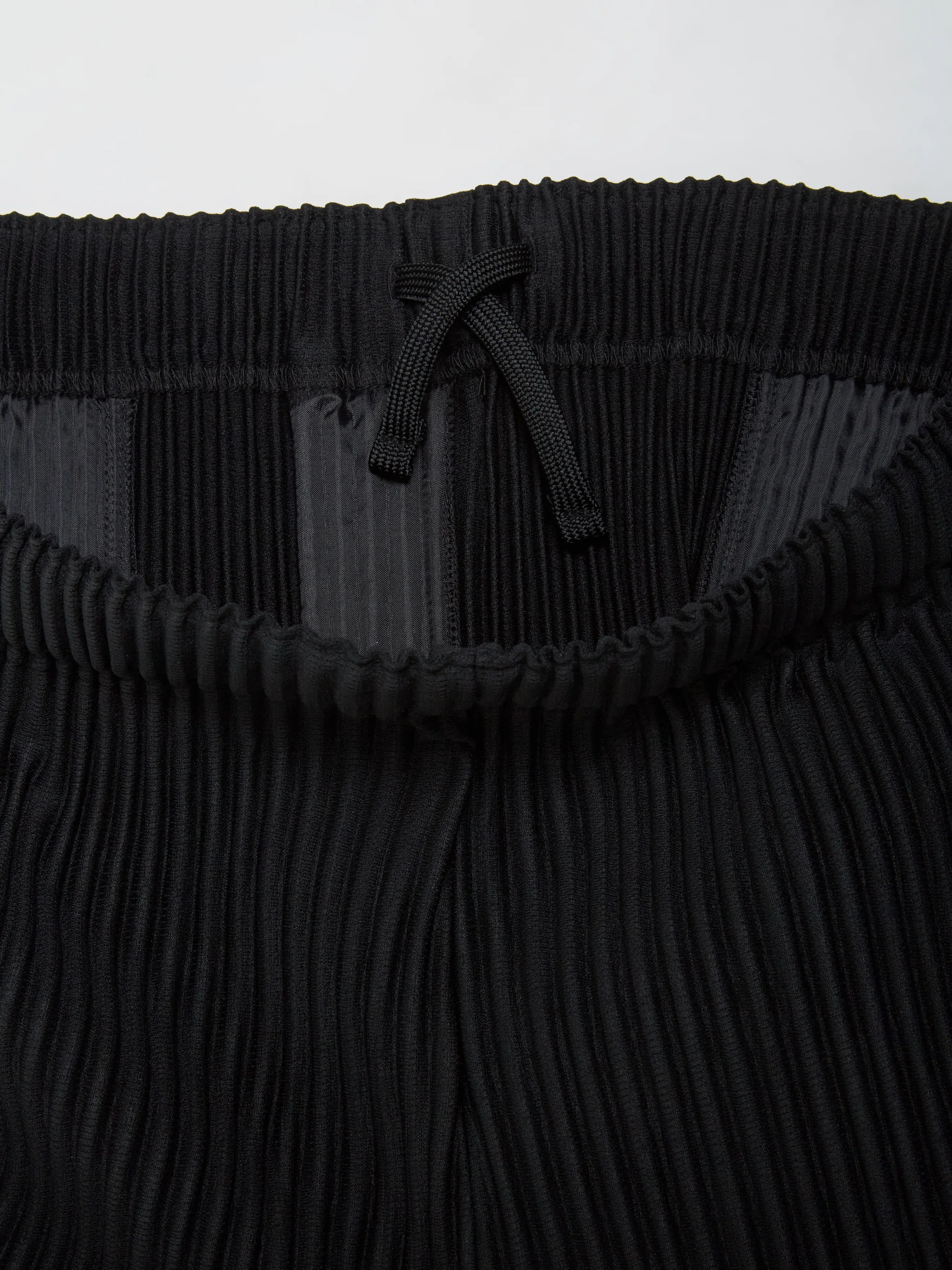 Pleated Bermuda Shorts in Black - Image 6