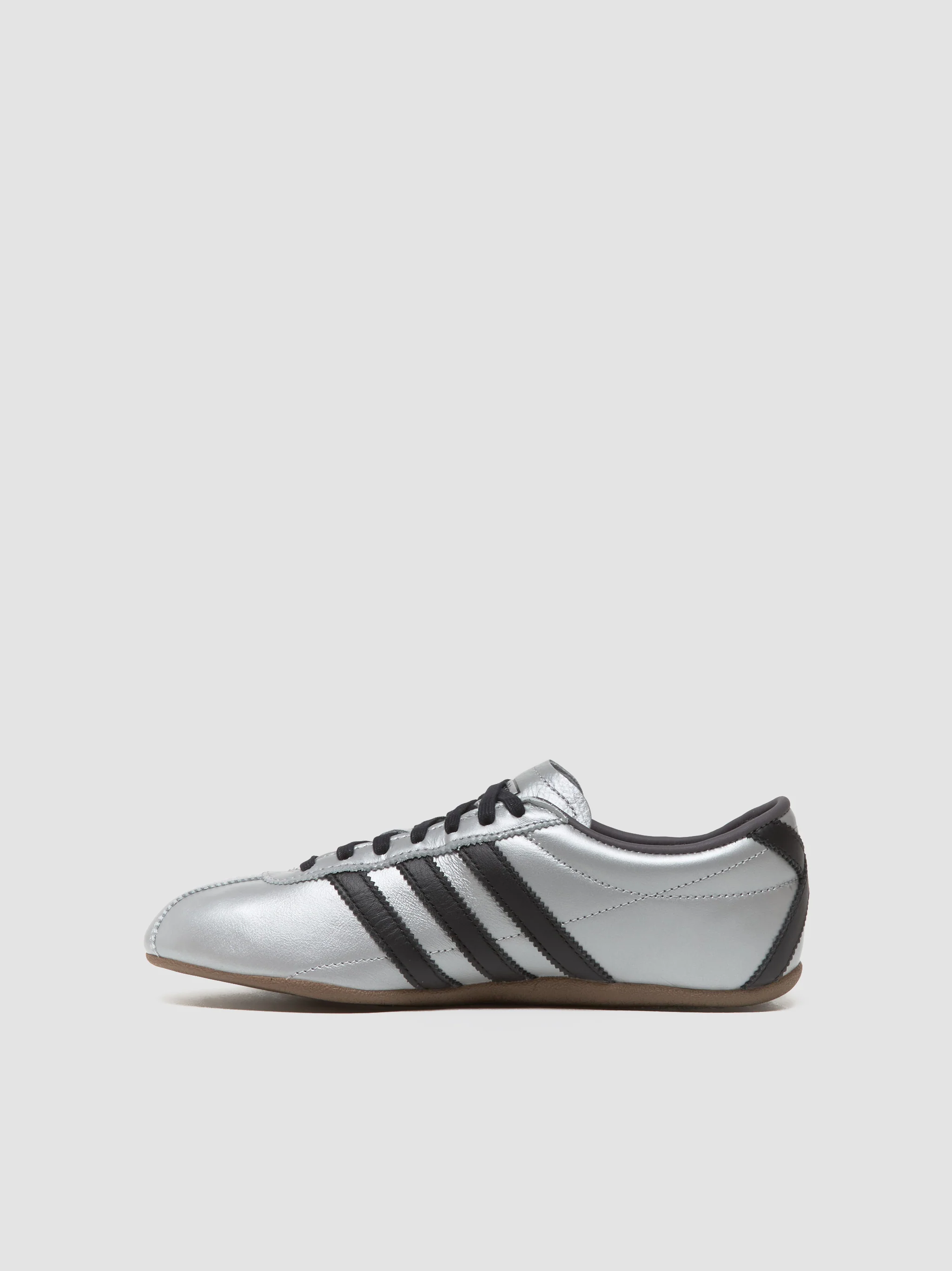 WMNS Tokyo Decon Sneaker in Silver Metallic & Core Black - Image 7